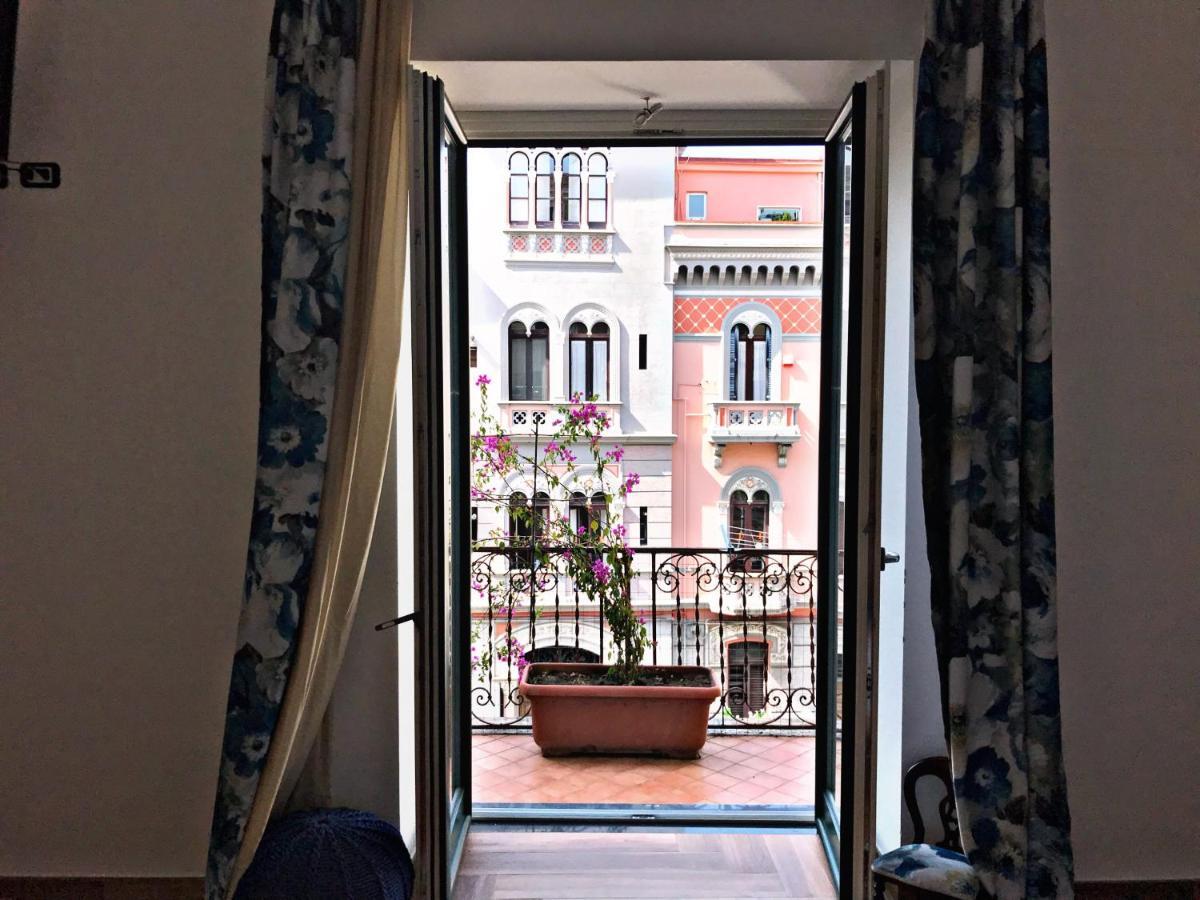 Salerno B&B In Centro Экстерьер фото