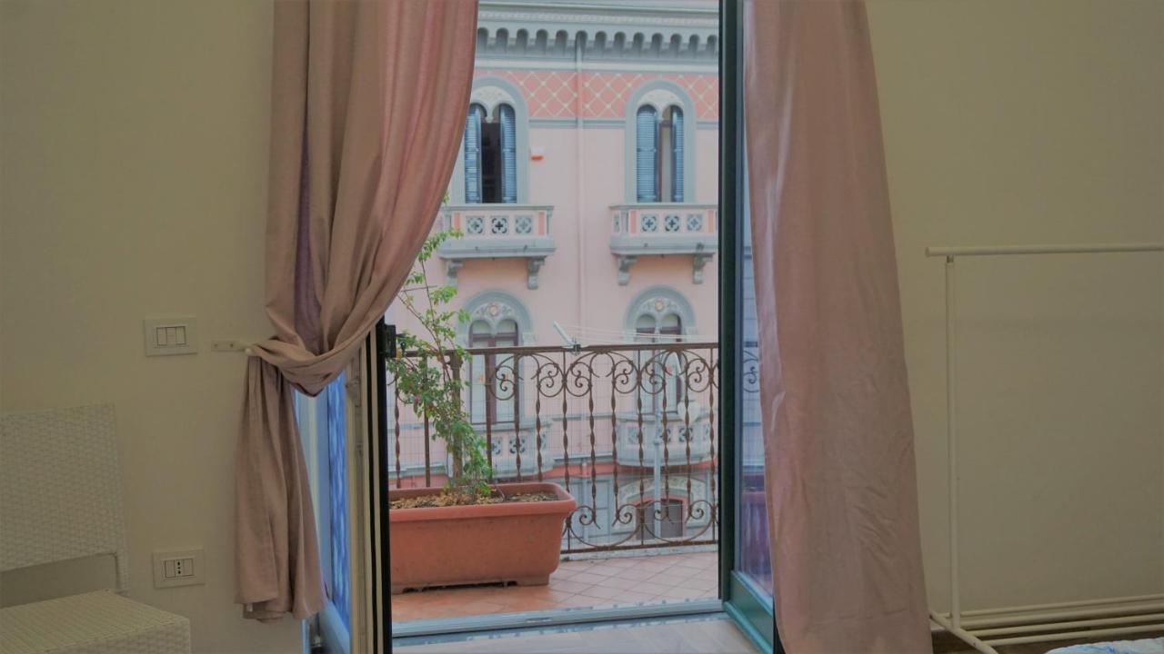Salerno B&B In Centro Экстерьер фото